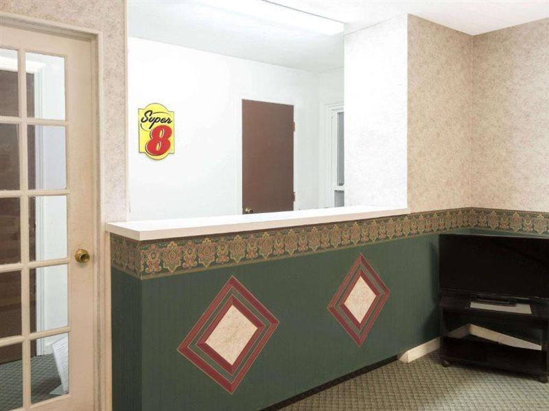 Super 8 By Wyndham Taylorville Il Exterior foto