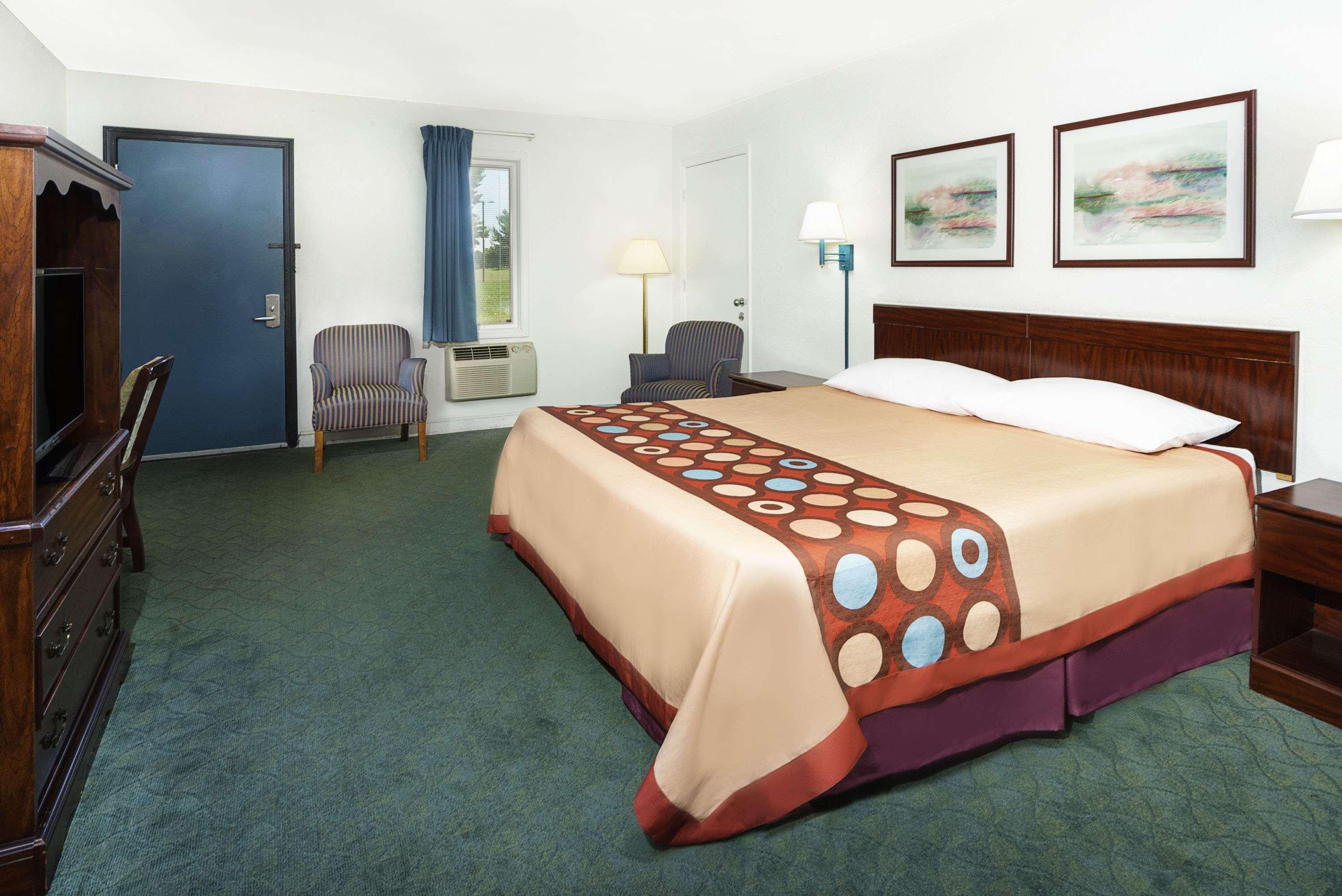 Super 8 By Wyndham Taylorville Il Exterior foto